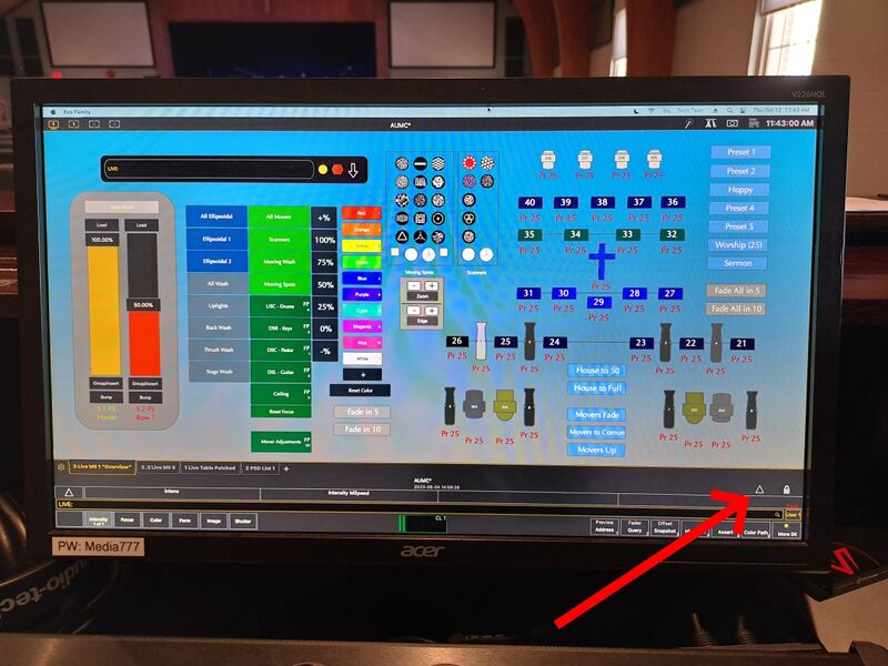 File:CW RoomSetup LightingClickTriangle.jpg